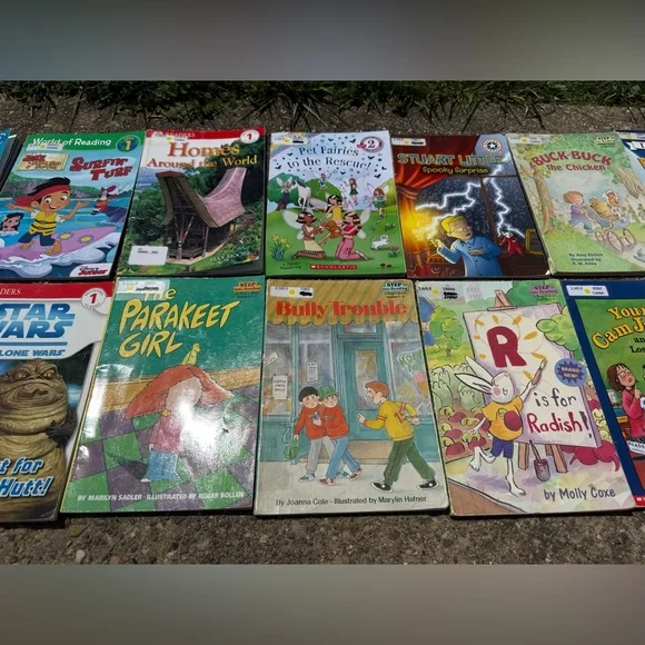 level 1 & 2 reading book bundle of 17 - Picture 3 of 4